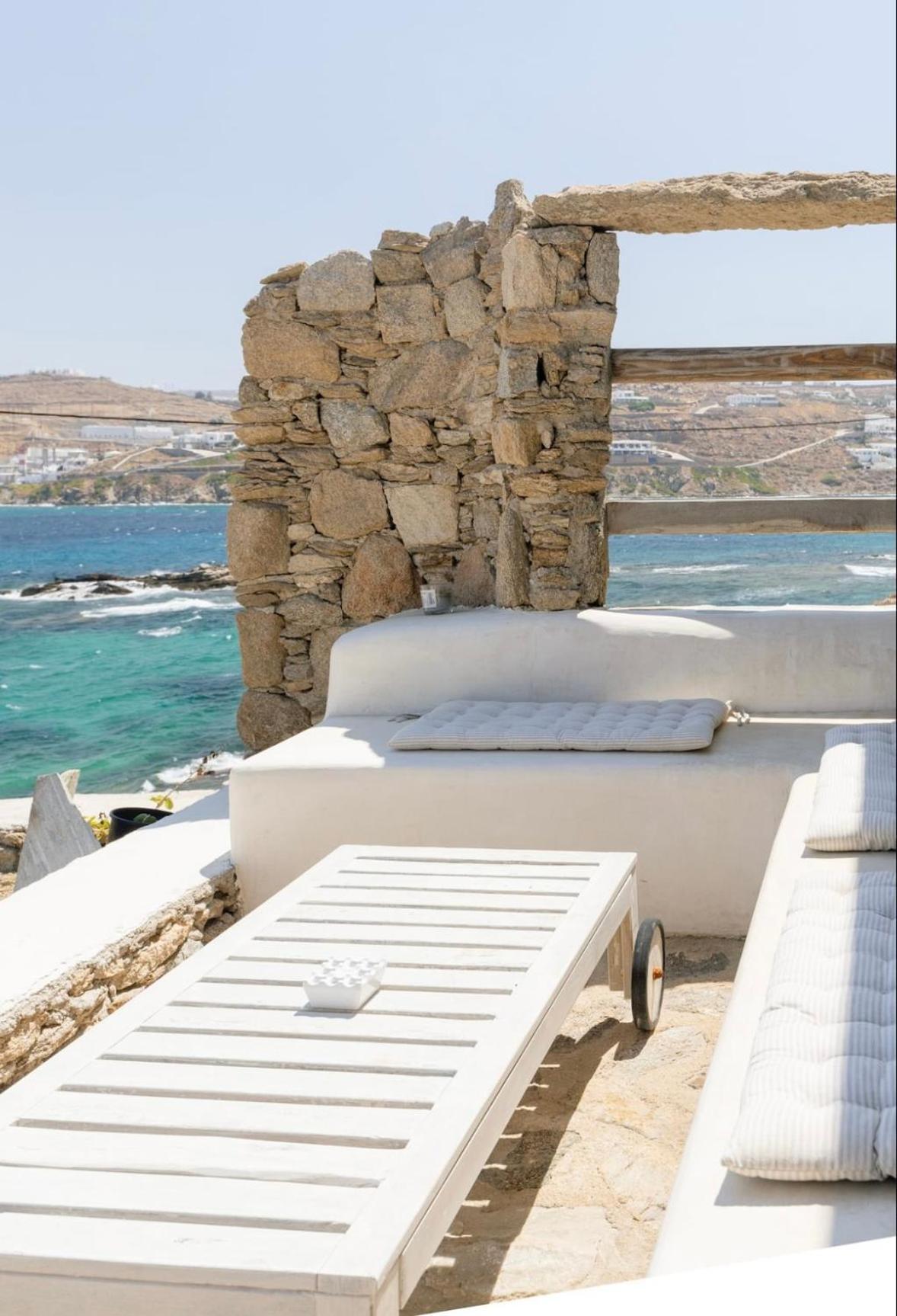 Areti Villa